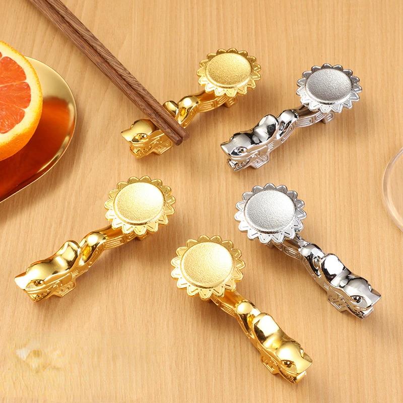 High Quality Zinc Alloy Chopstick Rest Stand Creative Household Chopsticks Spoon Faucet Rest Stand Hotel Table Supplies