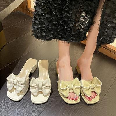Pantoufles d'été 2025 pour femmes à la mode Nouveauté Mode Grand Nœud Talon Épais Tongs Chaussures Élégantes Talons Moyens Femme Sandales Décontractées