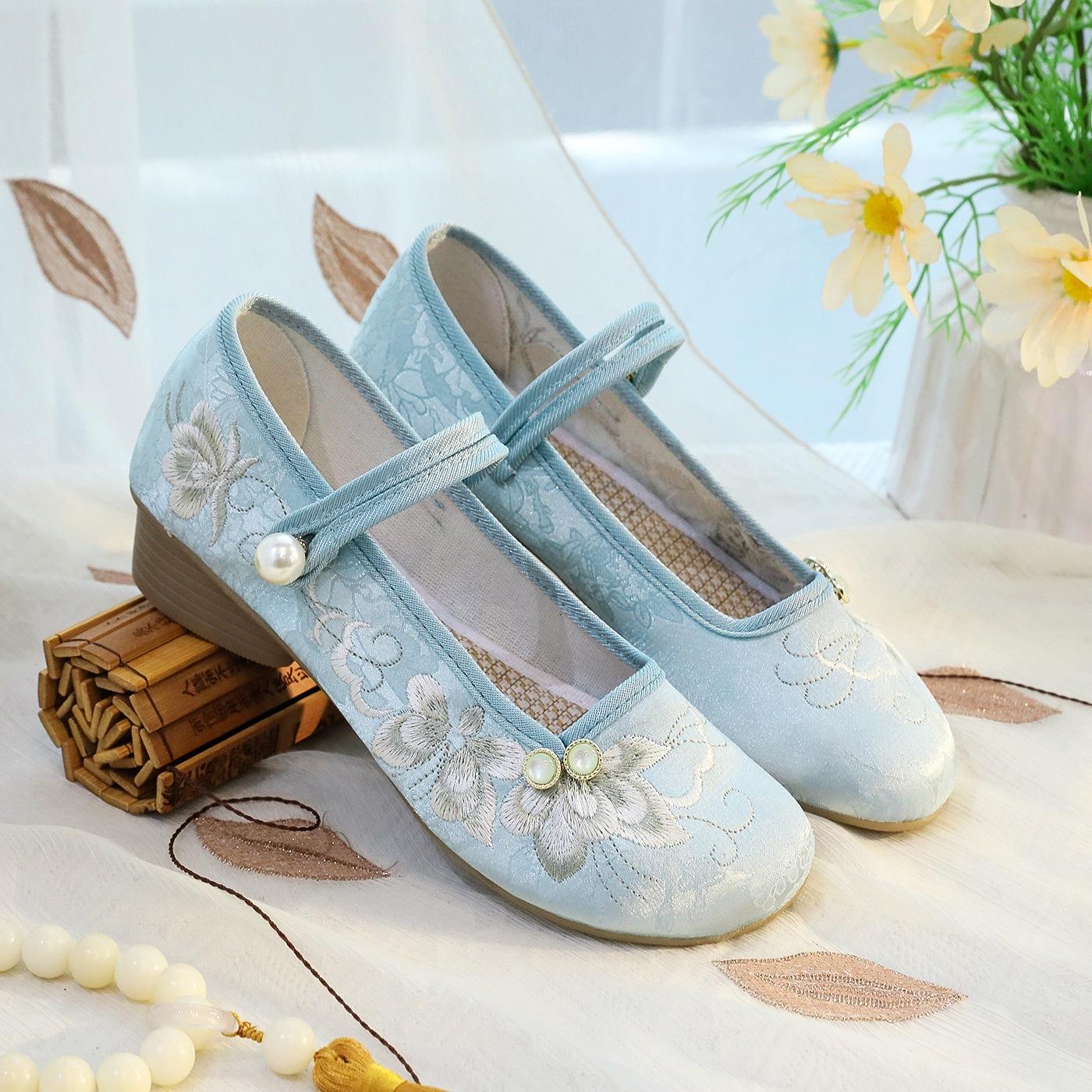 

[Юлань] весенние новинки 2025 года, тканевые туфли старого Пекина, подошва из говяжьей жилы, вышитые туфли в этническом стиле, туфли для ханьфу и ципао 40 зелёный