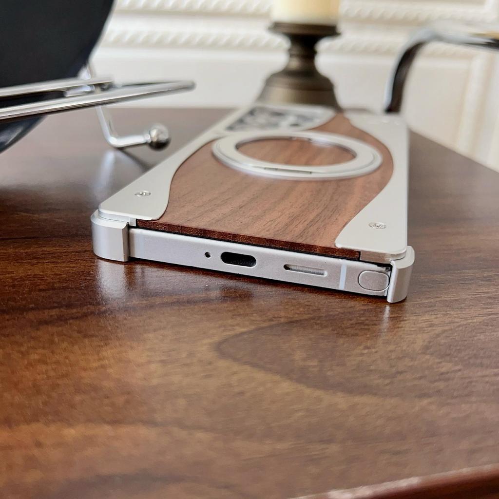 Samsung S25 Ultra Walnut Wood Magnetic Stand Case