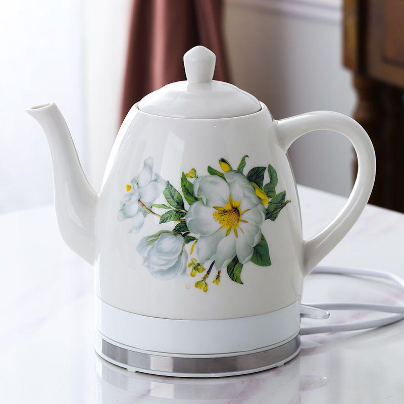 Blue & White Porcelain Electric Kettle: Large Capacity, Automatic Power-Off, Perfect for Home Tea Boiling.