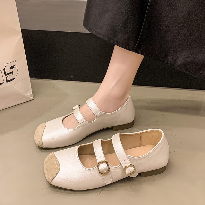 

French Internet celebrity color matching temperament Mary Jane small leather shoes women 2025 new summer flat versatile fairy style shoes 35