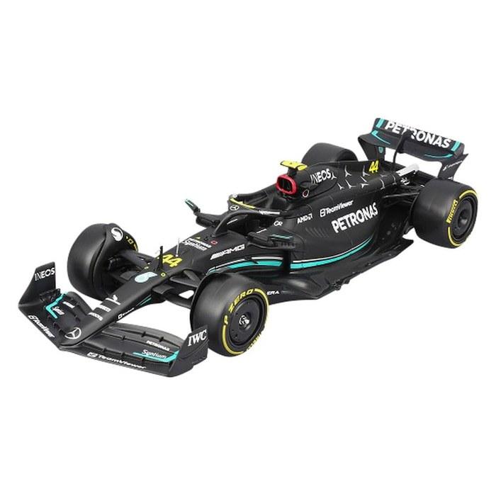 Bburago 1/24 Mercedes-AMG Petronas F1 Team