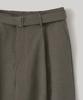 ANOTHER OFFICE Structure Curved Slacks (Khaki Brown)