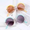 Non-polarized Fashion Round Flower Sunshade Metal Frame Sunglasses Men Women Retro Half Frame Cute Beach Eyeglasses
