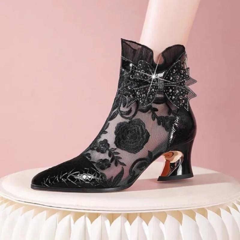2025 Plus Size Women's Boots Lace Embroidery Ankle Sandal Boots Crystal Bow Tie Back Zip Stylish Retro Summer Footwear
