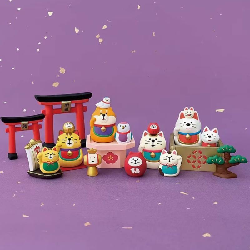 New Year Cat Mini Ornaments Lucky Cat Crafts Japanese Style Kawaii Snake Resin Figurine Creative Trendy Decorative Gifts 2025