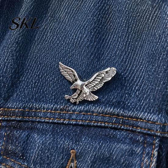 Eagle Brooch Men Brooch, Design Lapel Pin with Invisible Buckle, Wings Claw Three-dimensional Metal Badge for Suits Shirts Coats Ties Business Casual