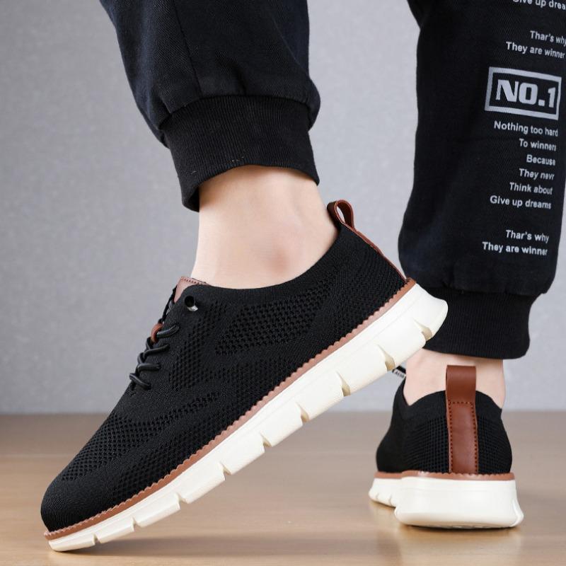 Lightweight Sports Shoes Lace-up Casual Men's Shoes Breathable Flying Woven Loafers