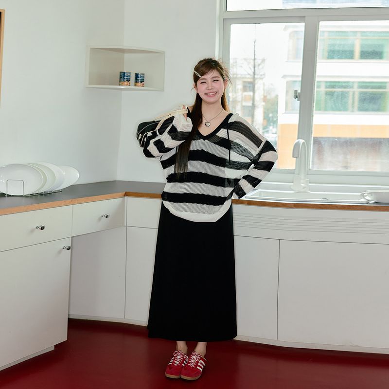 

Spring Outfit for Adults: Plus-Size Women s Clothing for Slightly Chubby Women, Slimming Strap Dress, Casual Striped Blouse Top Suspenders skirt L