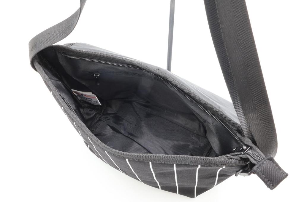 League Shoulder Bag Messenger Bag White [Major Baseball] Sox/Black