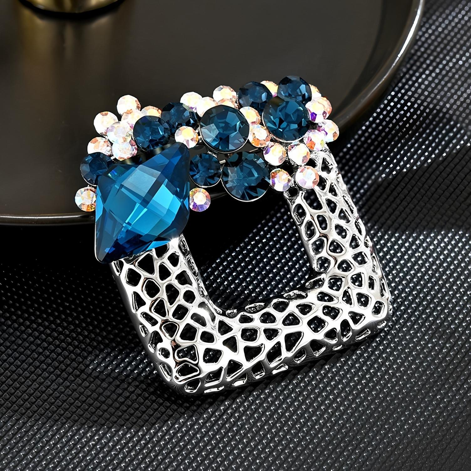 Ретро квадратная брошь с вырезами, Женственная хрустальная брошь, Брошь с чувством дизайна легкой роскоши синий