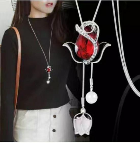Women's Zodiac Ox Long Sweater Necklace - High-End Fashion Pendant