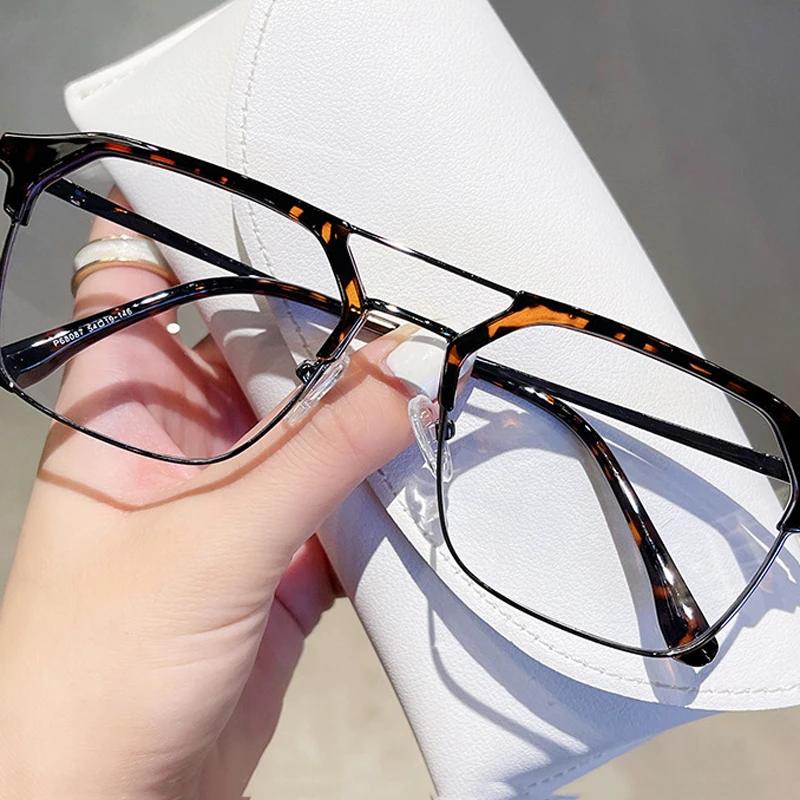 Luxury Square Frame Myopia Glasses Office Women Men Radiation Resistant Near Sight eyewear Anti-blue Light Short Sight Glasses