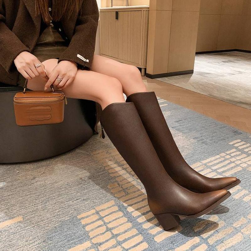 Podzimní a zimní dámské kožené boty kožené velká velikost dámské boty zadní zip martinky nové gumová podrážka kulatá špička vysoké boty ženy