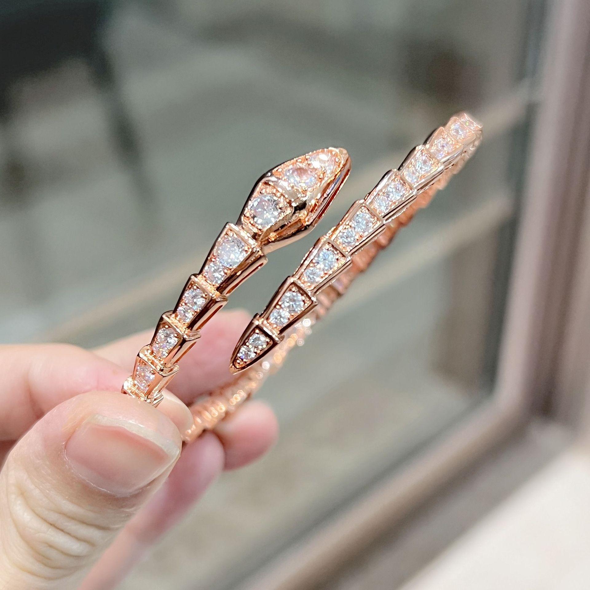 

Классический европейский и американский браслет-змея с цирконовой инкрустацией, подарок для друзей 17CM