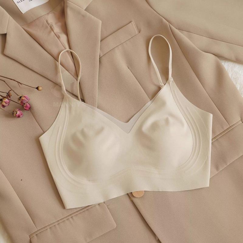 

Женский бесшовный бюстгальтер без косточек с охлаждающим эффектом - Летняя основа, Невидимый, Супертонкий, Уменьшает большую грудь L (suggested for 120-150 jin) телесный