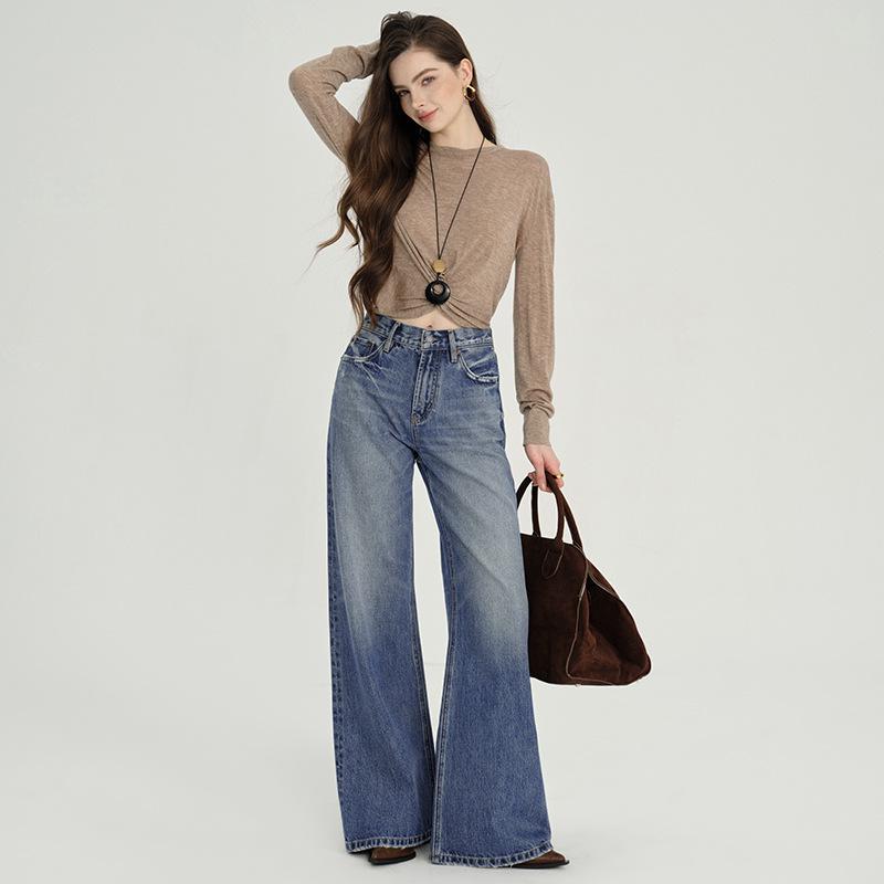 

Женские осенние джинсы микро-клеш MBB2025, стройнящие - для фигуры груша , свободные, скрывающие бедра, длиной в пол 25