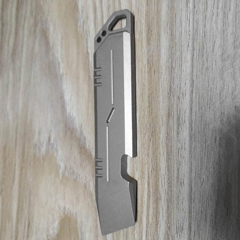 Titanium Brytjärn EDC Verktyg Multifunktionell Rivningsjärn Skruvmejsel Kapsylöppnare Multifunktionell för Utomhus Hem