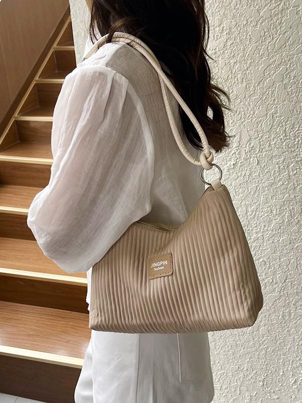2026 Crescent Pleated Underarm Bag: Fashionable, Textured, Simple & Elegant Single Shoulder Crossbody