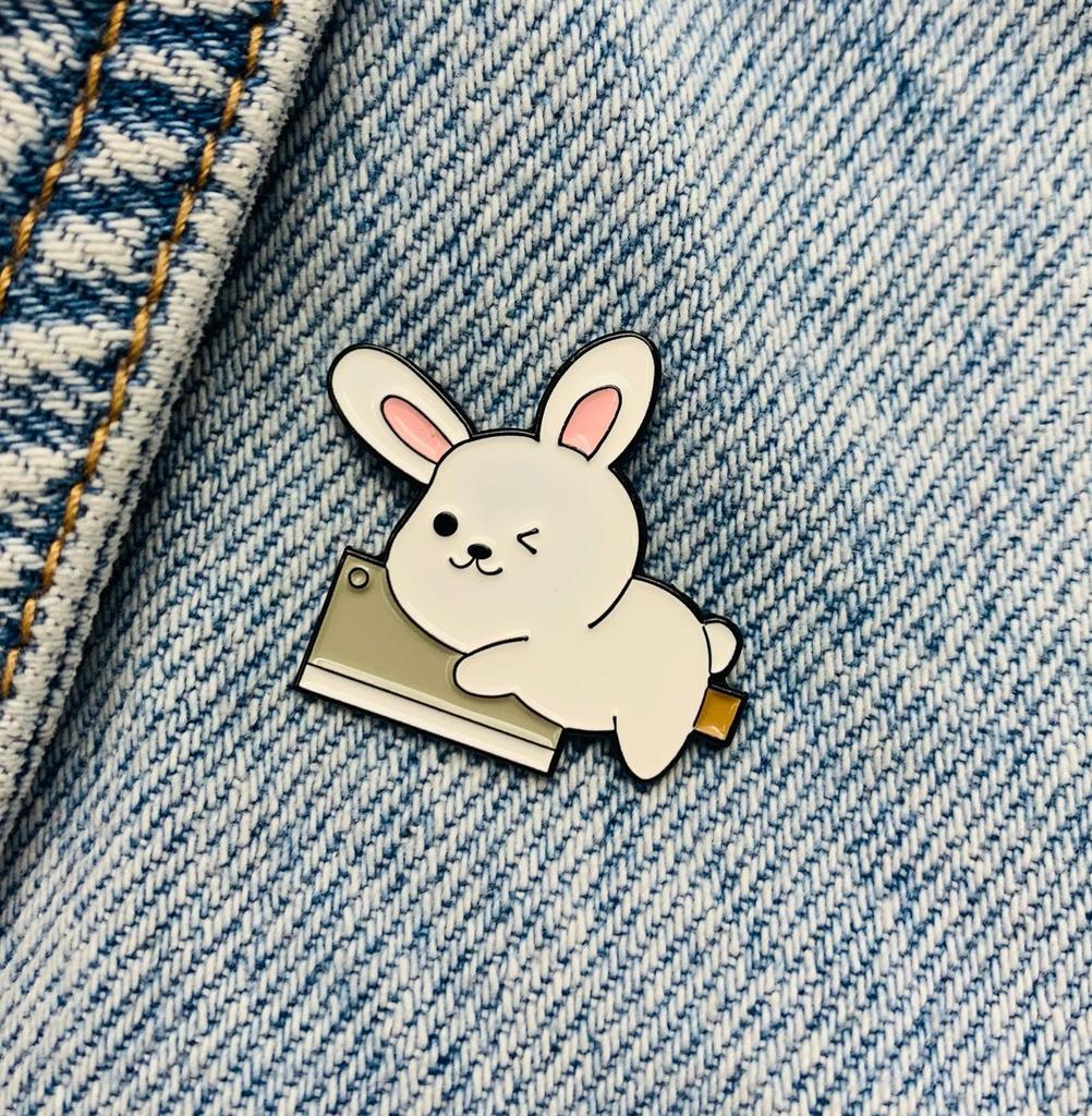 New Enamel Pin Rabbit Bunny Animal with Knife Funny Metal Pin Gift Birthday 1 Piece