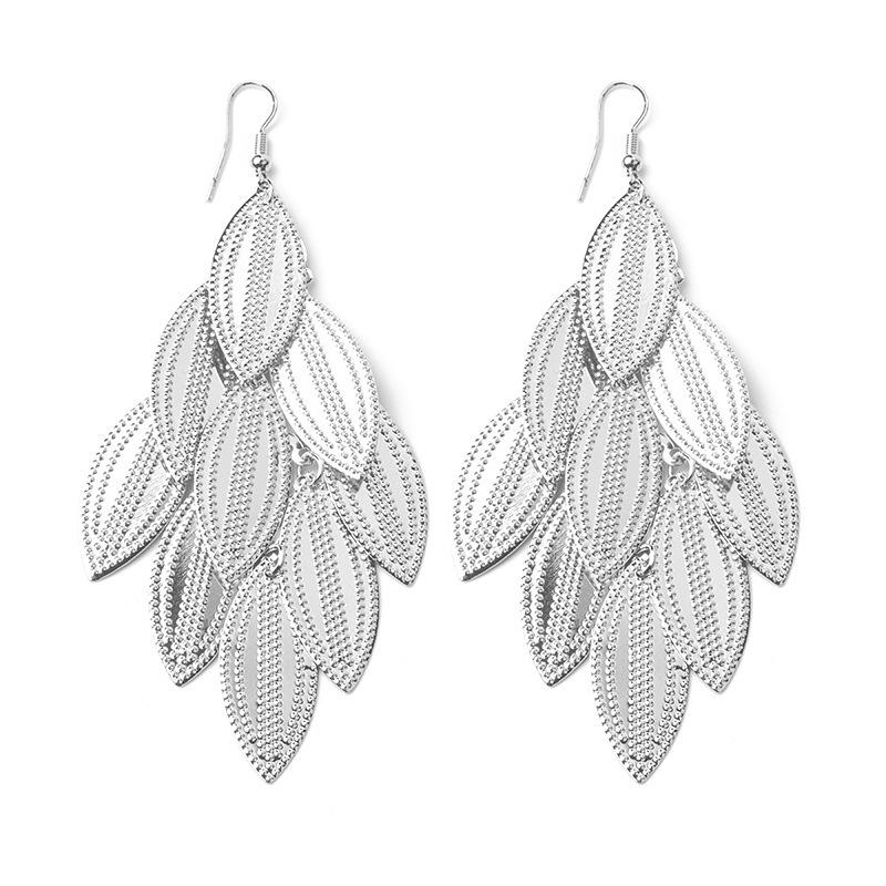 Exaggerated Leaf Heart Tassel Earrings: Frosted, Hollow Design for a Cool, Stylish Look