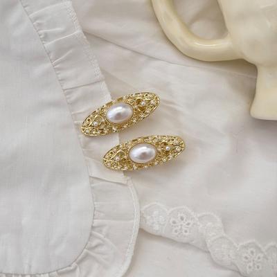 Oil Painting Girl ~ French Hollowed-out Small Exquisite Pearl Bangs Side Clips Mini Hair Clips Hair Accessories Leading Fashion