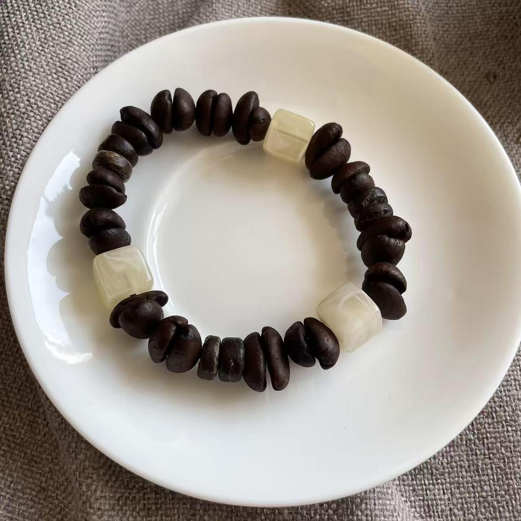 Handmade Natural Coffee Bean Bracelet: Chinese Classic Square Accessory with Rich Coffee Scent, Perfect for Couples.