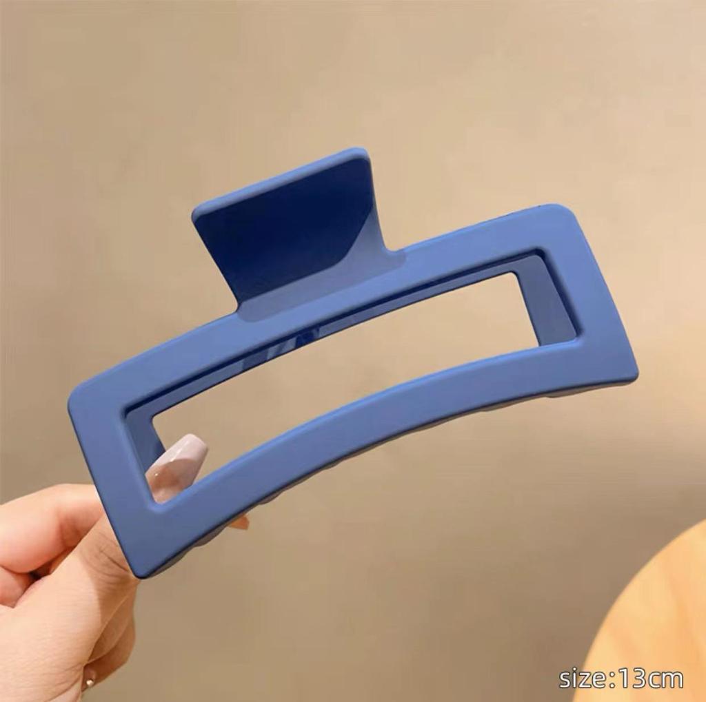Korean Frosted Large Claw Clip - Elegant Shark Hair Accessory for Women's Updos