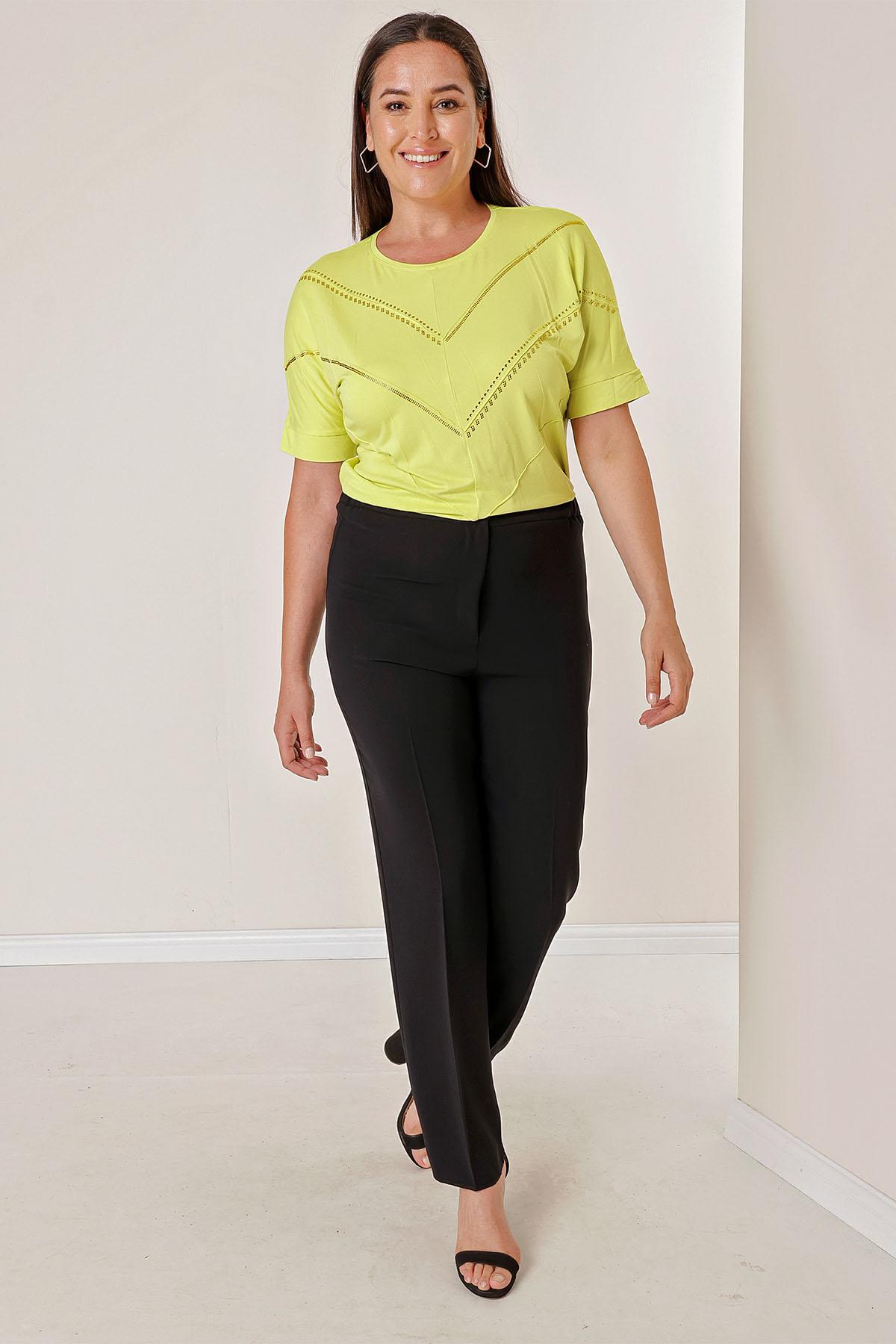 

Брюки больших размеров из импортного крепа с эластичными боками 3XL чёрный