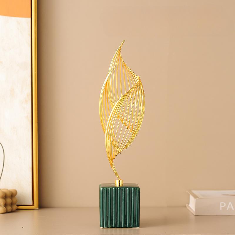 

Креативное роскошное украшение гостиной Керамические статуи Скандинавские скульптуры Аксессуары для офисного стола Украшение атмосферы комнаты