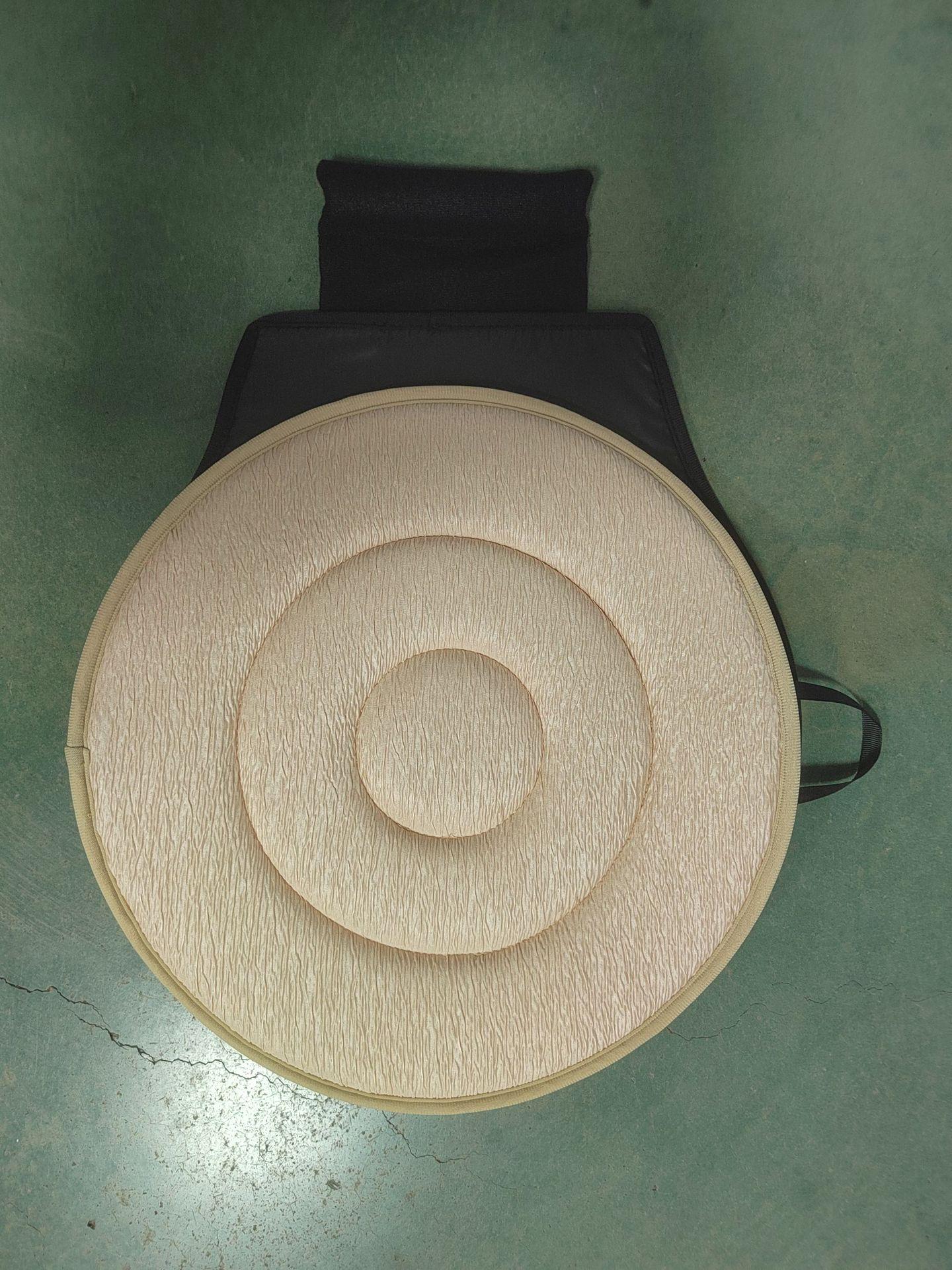 

Подушка на сиденье автомобиля с вращением на 360° для пожилых людей - Многофункциональная подушка для автомобиля бежевый