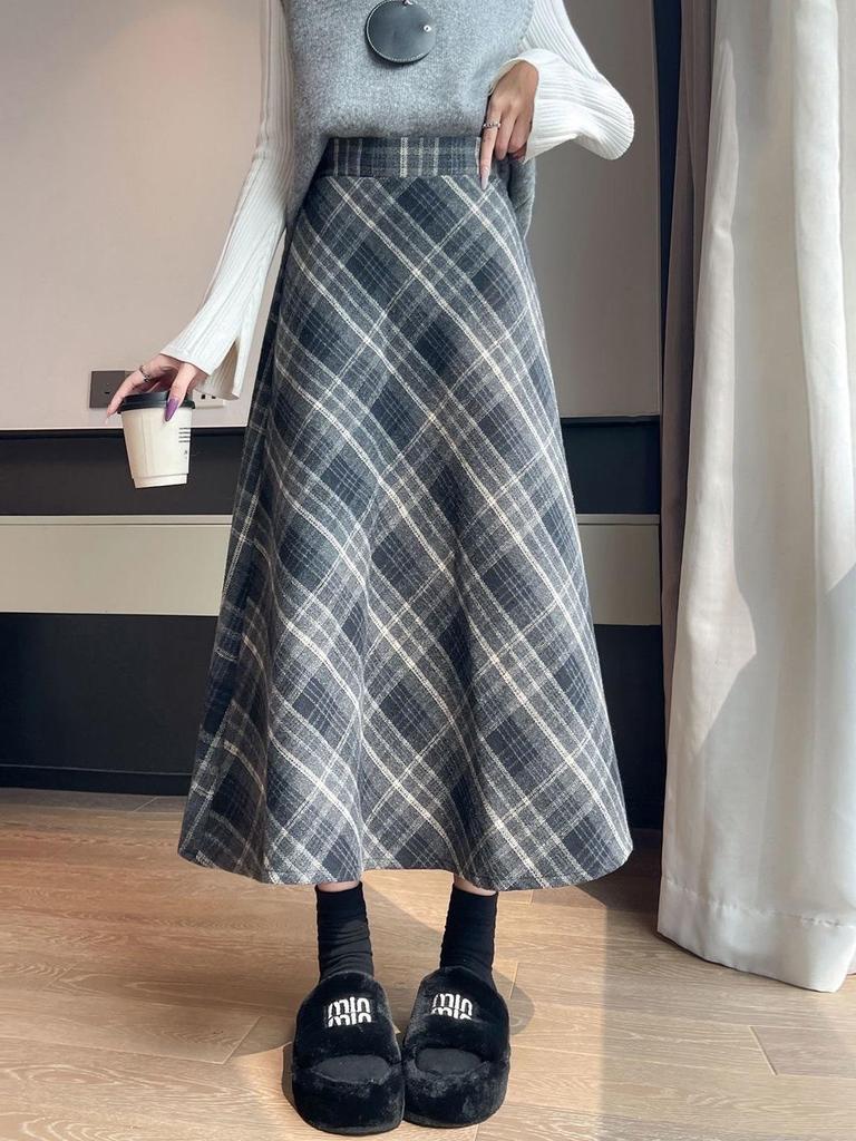 Women's High Waist Wool Plaid A-Line Skirt - Slimming, Mid-Length, Retro Style for Autumn/Winter