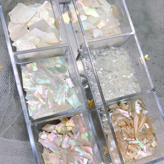 1 Box Nail Art Sequins Ultra-Thin Irregular Shape Stunning Visual Effect Reusable Wide Application Decorative Nail Beauty