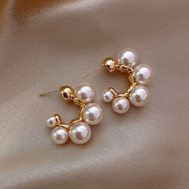 Chic French Pearl Geometric Stud Earrings - High-End, Luxurious Design for Women