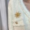 Broche Chic de Girassol para Casacos, Suéteres e Camisas da Moda - Design de Inspiração Francesa