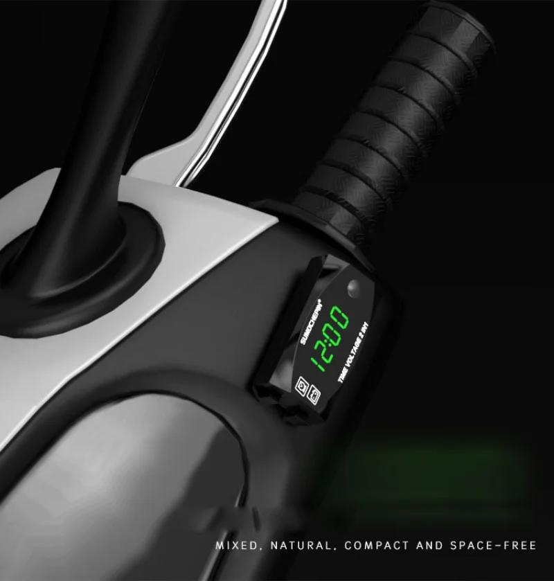 3-in-1 Multifunktions-Digitaluhr Thermometer Voltmeter LED-Anzeige Motorrad Wasserdicht Tragbar Motorrad Zubehör
