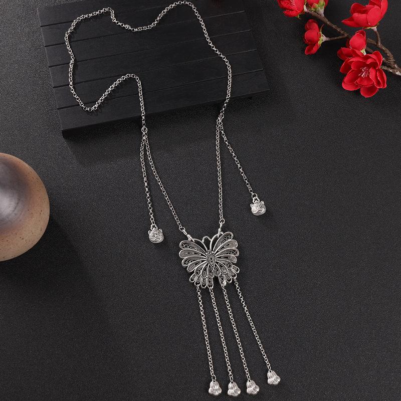 Women's Chinese-style long necklace with vintage fringed sweater chain accessory