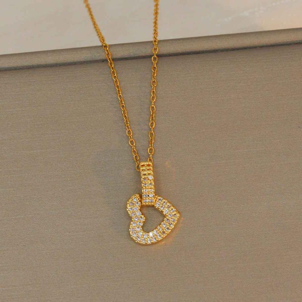 Necklace Women Do Not Fade Summer Small Cute Temperament Titanium Steel Necklace Versatile High-end Jewelry Simple Collarbone Chain