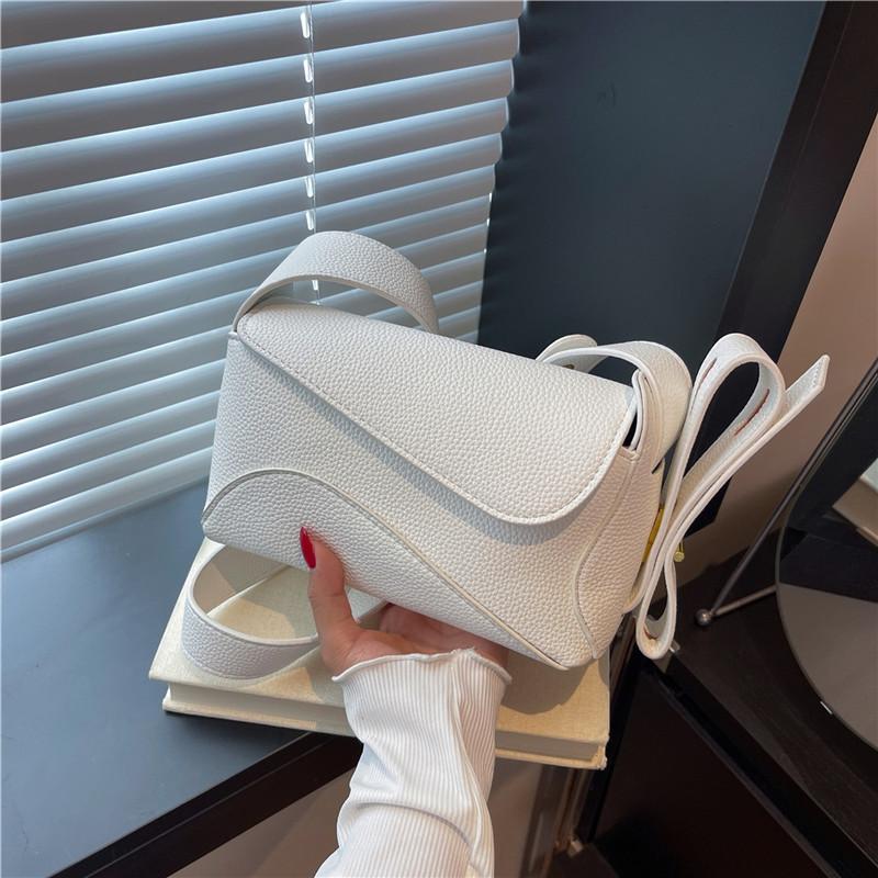 

Small bag women s versatile new fashion shoulder bag popular small square bag белый