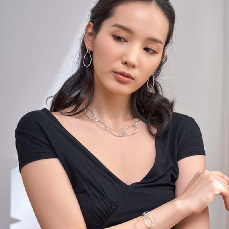 El Shaddai Bold Chain Necklace