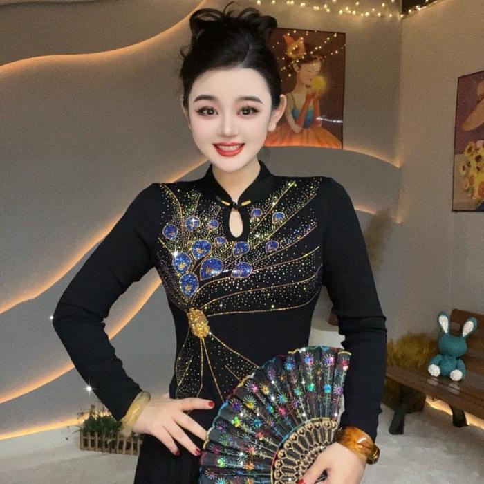

Chinese Style Rhinestone Slimming Long Sleeve T-shirt for Autumn/Winter Medium