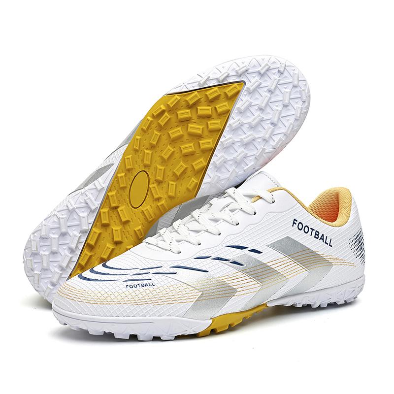 New Men Soccer Shoes Indoor Football Boots High Ankle Outdoor Non-Slip Sports Shoes Ultralight High-quality Futsal Non-Slip