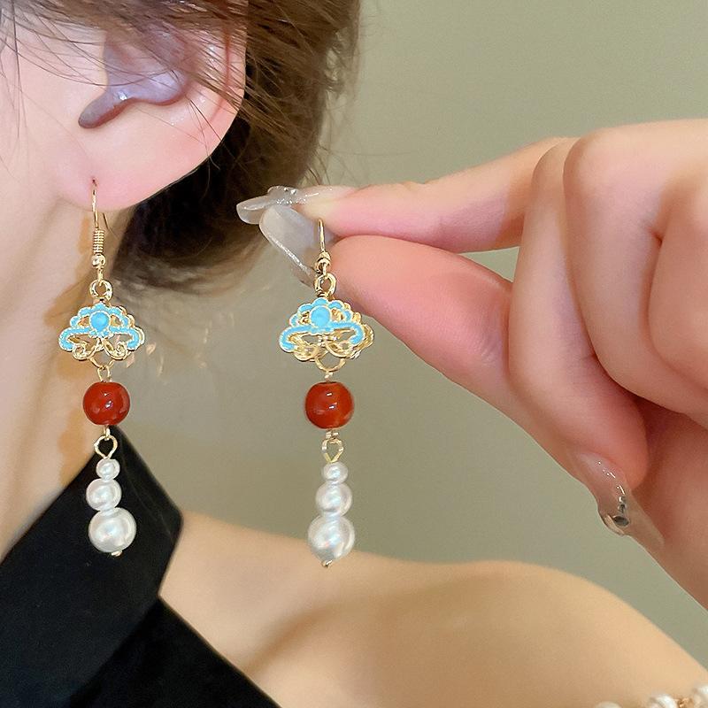 New Chinese Style Oil Drop Butterfly Flower Gourd Pearl Fringed Earrings Retro Ear Hook Light Luxury National Style Earrings Women