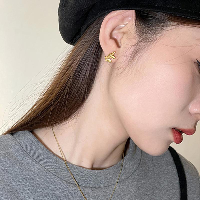 Vintage Elegant Conch Butterfly Stud Earrings For Women Girls Fashion Exquisite Temperament Earrings Jewelry Accessories Gifts