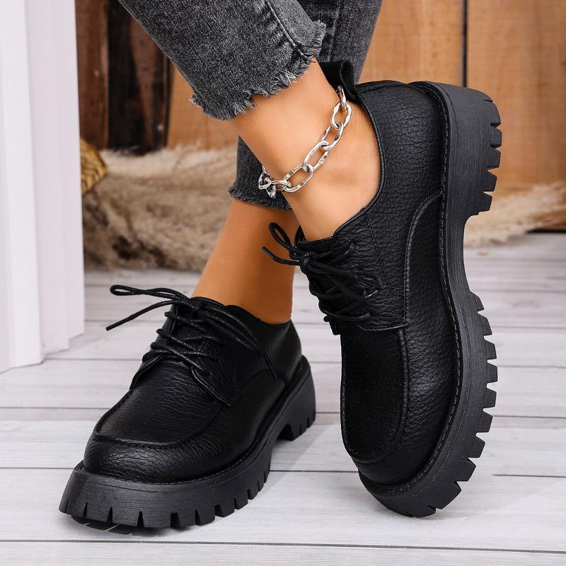 Plus Size Women's Thick-soled Casual Shoes Round Head Spring and Autumn New Black Small Leather Shoes British Style Versatile