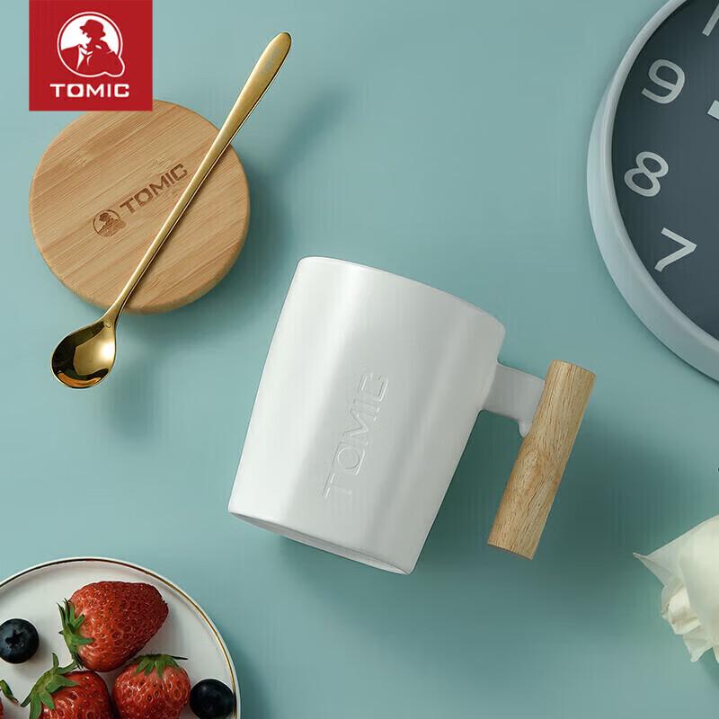 TOMIC TCL1329 Ceramic Mug with Wooden Handle and Lid