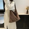 Textured Large-capacity Commuter Tote Bag, Simple and Versatile Shoulder Bag, Class Travel Fashion and High-end Big Bag