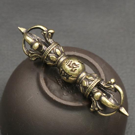 Handcraft Pendant Vintage Rust Resistant Brass Solid Religious Pestle Prayer Pendants for Home