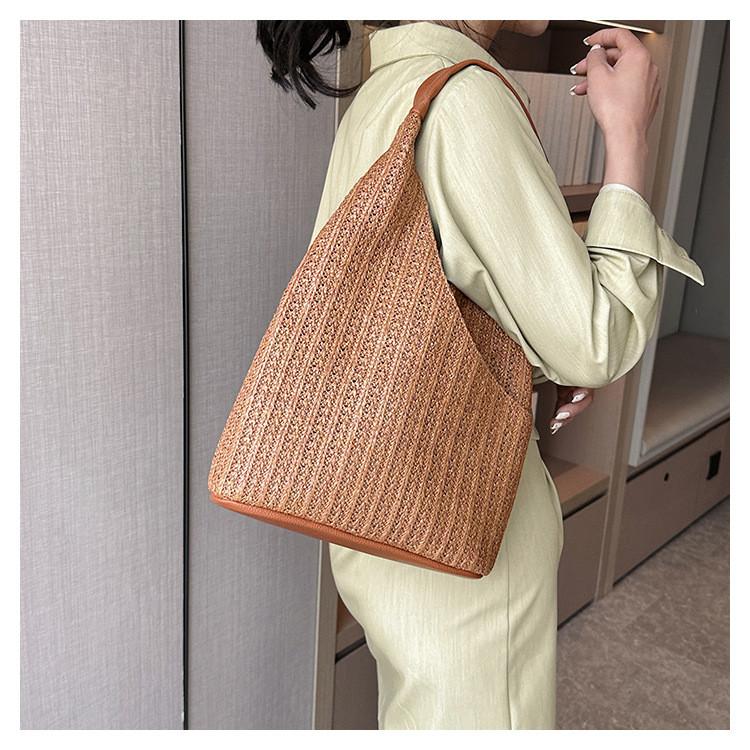 Woven Ladies With Open Top Design For Beach And Travel